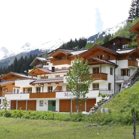 Large Chalet Apartment In Saalbach Hinterglemm Kültér fotó