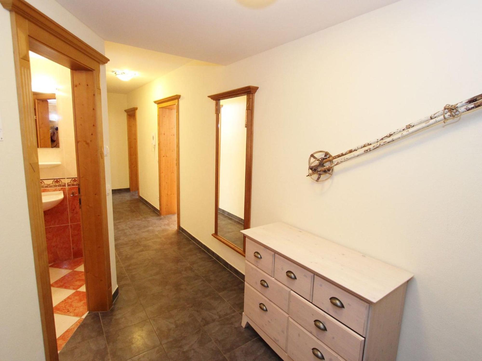 Large Chalet Apartment In Saalbach Hinterglemm Kültér fotó